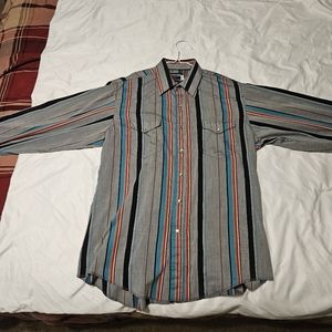 Wrangler Long Sleeve Button Down Pearl Snap Western Shirt Size 16.5 x 35